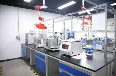 卓寶科技獨(dú)家入選省建筑防水新材料企業(yè)重點(diǎn)實(shí)驗(yàn)室建設(shè)項(xiàng)目，引領(lǐng)行業(yè)技術(shù)開(kāi)發(fā)